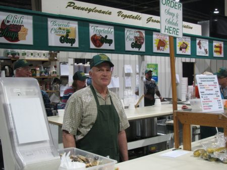 farm-show-booth